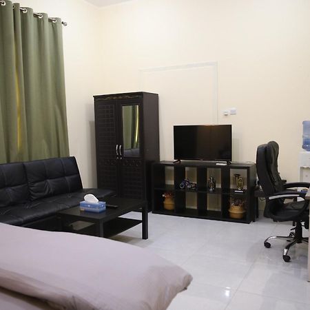 אבו דאבי Luxury Private Studio Apartment Close To Airport מראה חיצוני תמונה